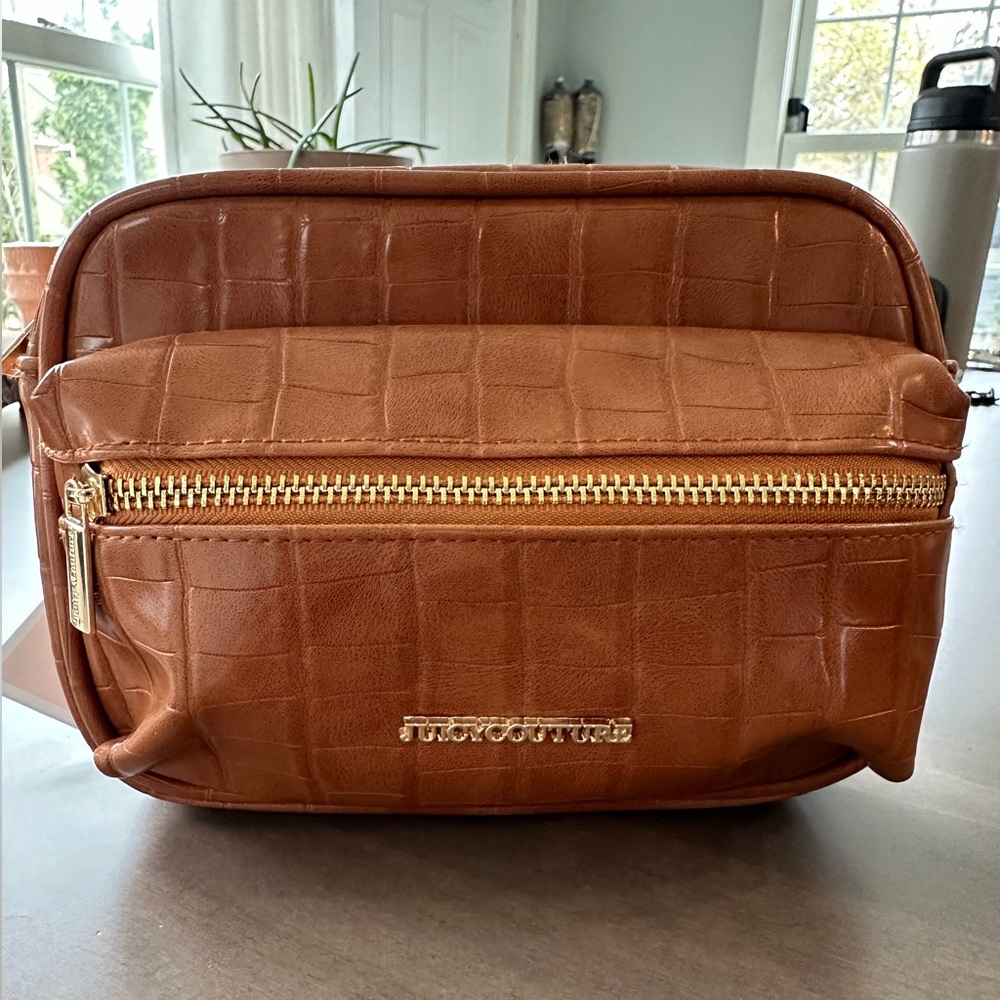 NWT Juicy Couture Brown Belt Bag